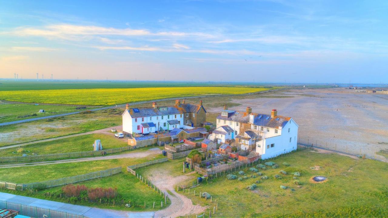 Coastguards Beach House Camber Exterior photo