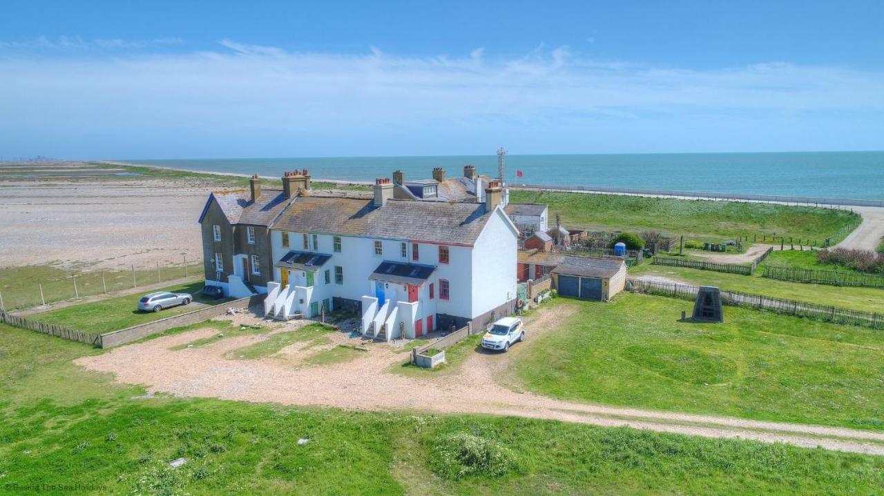 Coastguards Beach House Camber Exterior photo
